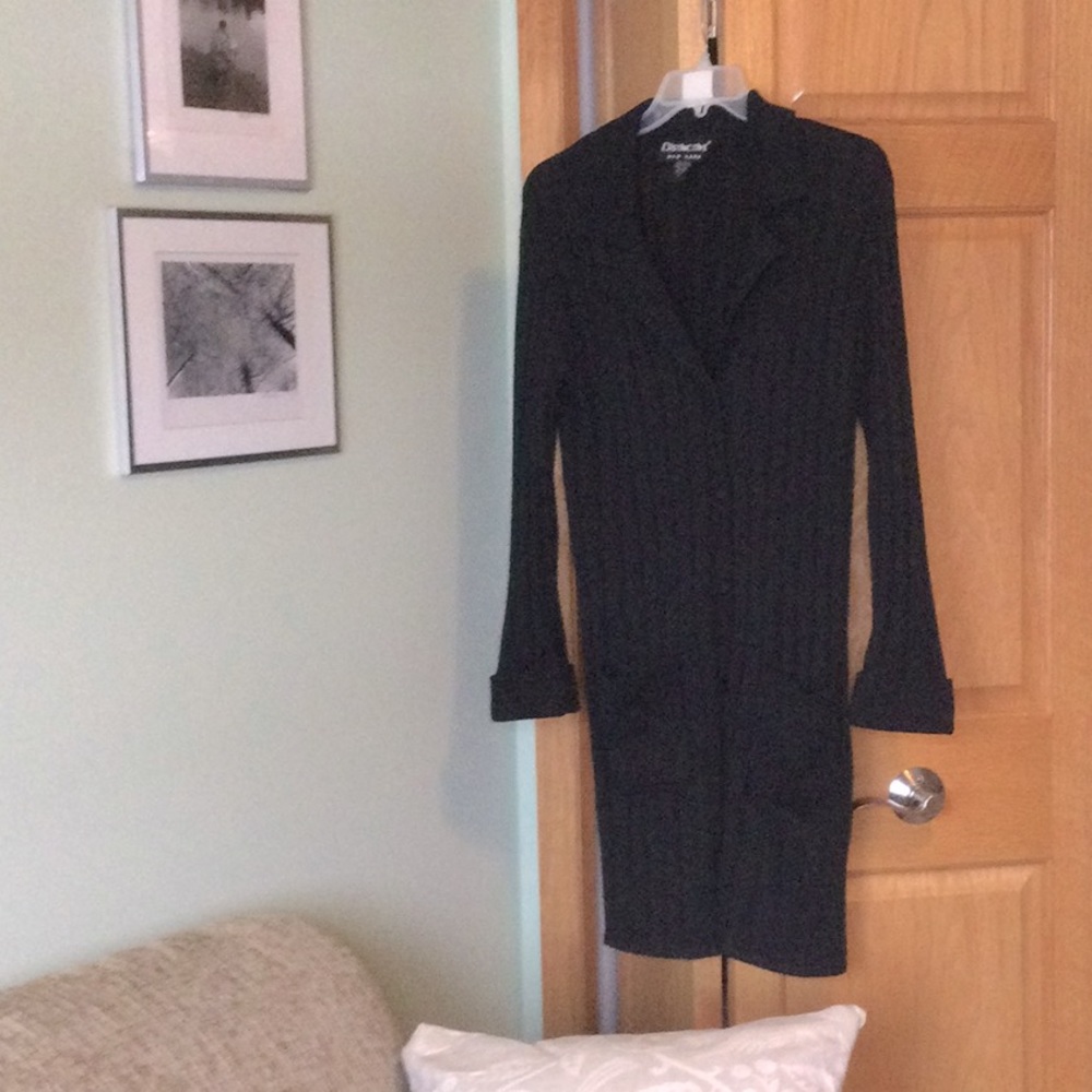 3/4 length black cable design cardigan sweater (coat)